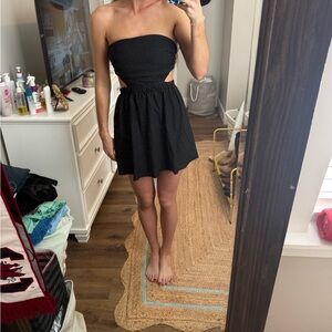 Elegant Black Strapless Dress
